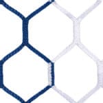 blau-weisses zweifarbiges Fussball Tornetz mit wabenförmigen Maschen und geradem Muster