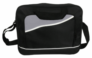 praktische Trainertasche mit Reissverschluss