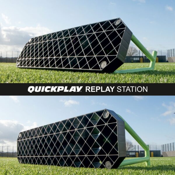 praktische Replay Station von Quickplay für das Fussballtraining zu Hause oder auf dem Fussballplatz mit zwei verschiedenen Winkel
