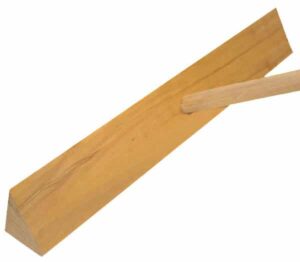 Racloir en bois avec manche en bois sans lame dentée